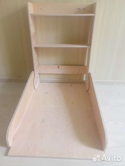 Пеленальный столик