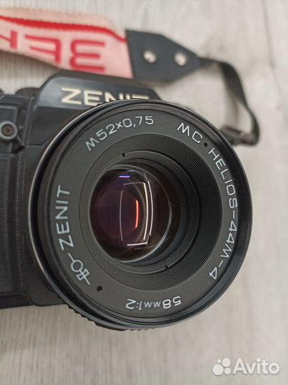 Плёночный фотоаппарат Zenit 122 + MC Helios-44M-4