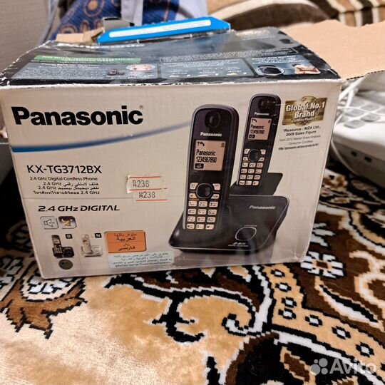 Panasonic, и samsung телефон