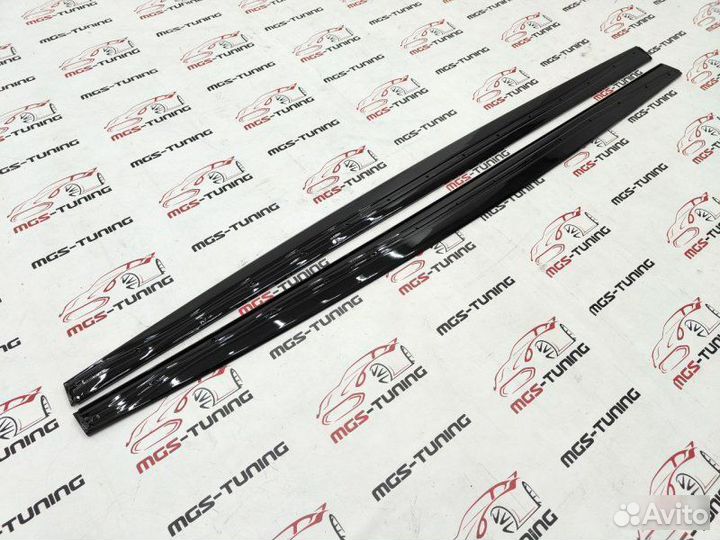 Лезвия порогов черный глянец BMW 4 F32 F33 F36