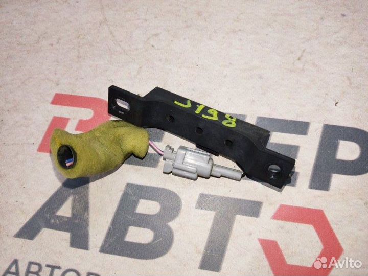 Антенна Nissan X-Trail T31