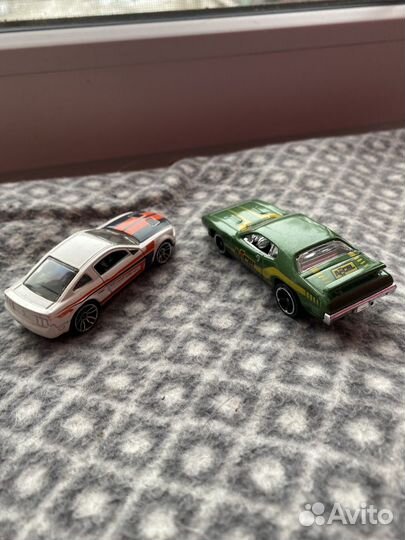 Машинки Hot Wheels