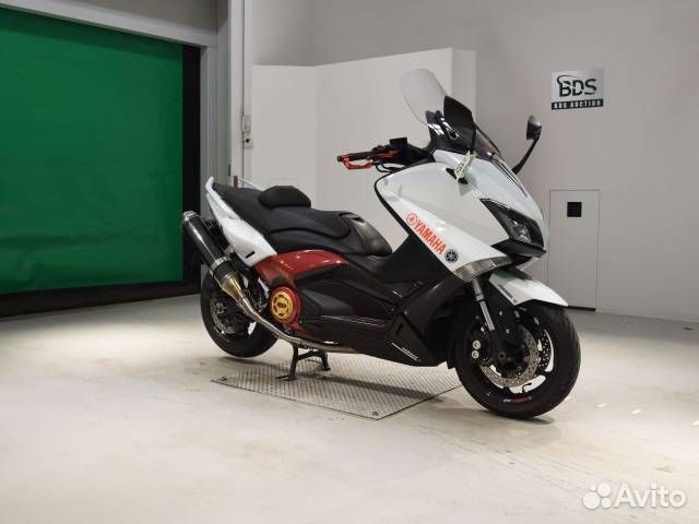 Yamaha T-MAX530