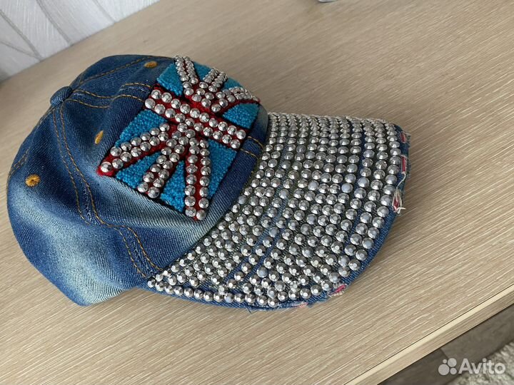 Бейсболка(кепка) джинсовая со стразами