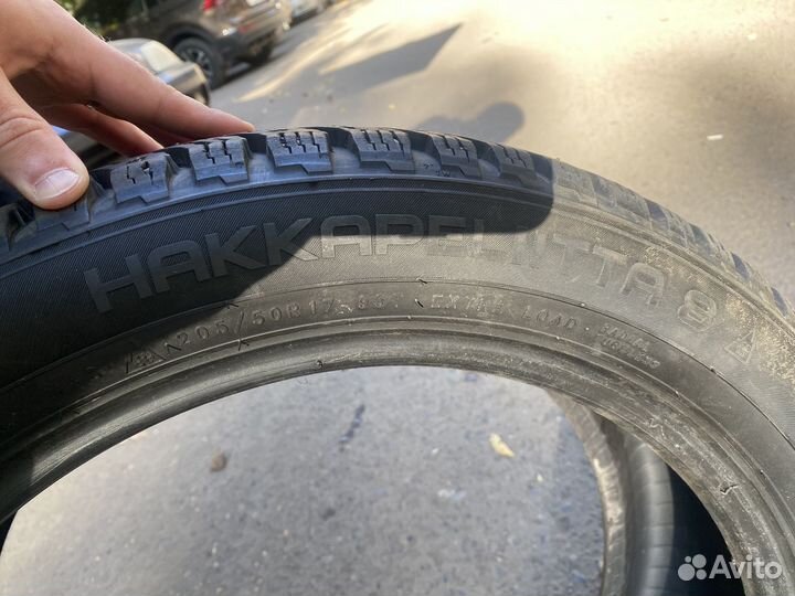 Nokian Tyres Hakkapeliitta 8 205/50 R17 93T