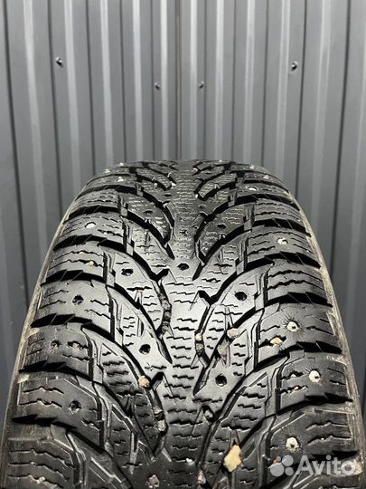 Nokian Tyres Hakkapeliitta 9 SUV 235/55 R18 104T