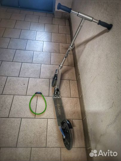 Самокат Razor A6