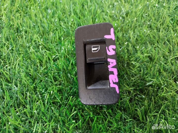 Кнопка стеклоподъемника Volkswagen Touareg (GP) I