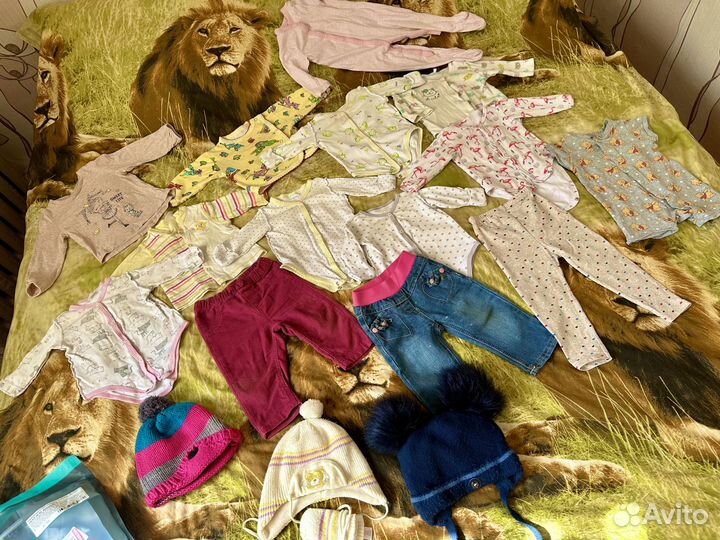 Вещи на девочку до года