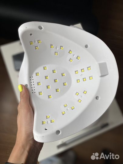 Набор для маникюра: аппарат, лампа SUN, гель-лак