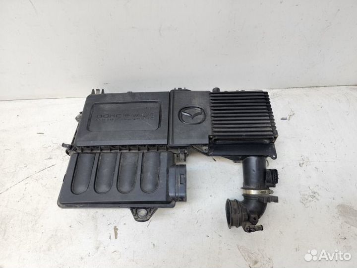 Корпус воздушного фильтра Mazda 3 BK 2002-2009