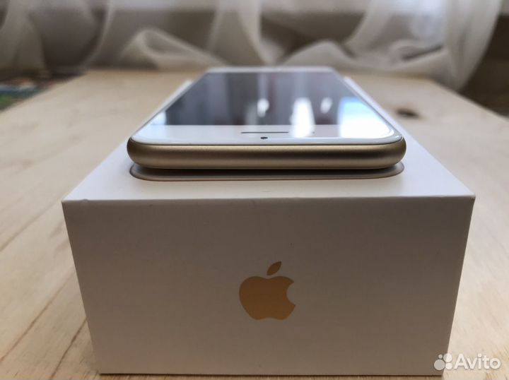 Телефон iPhone 7 32Gb