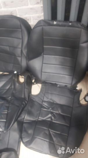 Автомобильные чехлы Дастер