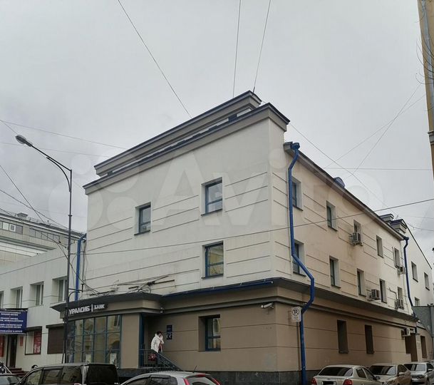 Здание в центре