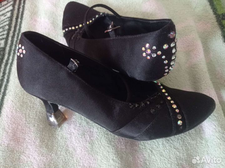 Туфли женские для танцев
