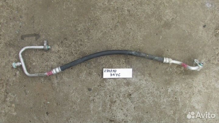 Трубка кондиционера.С 15.11.13г.в. (Hyundai Equus)