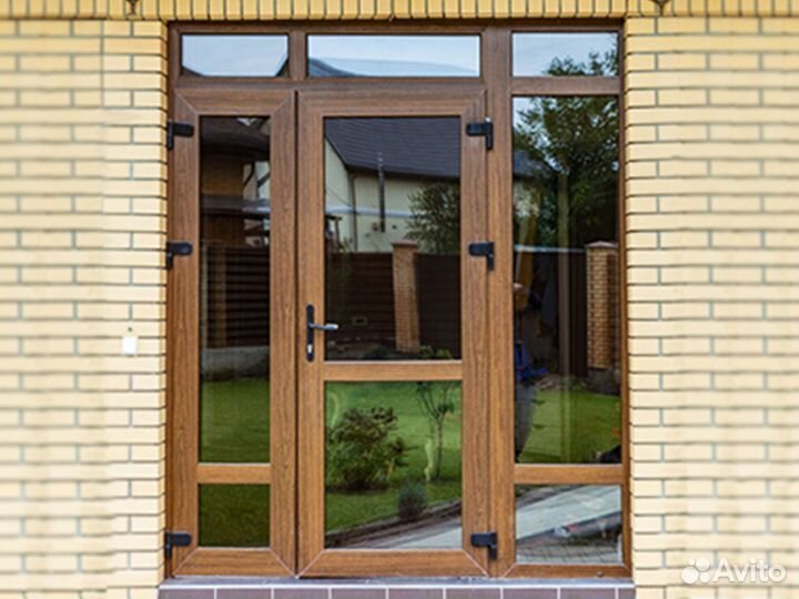 Пластиковая дверь. Размер 800-2100. Шпрос 18мм