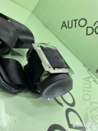 Ремень безопасности задний правый Audi Q7 4L 3.0D