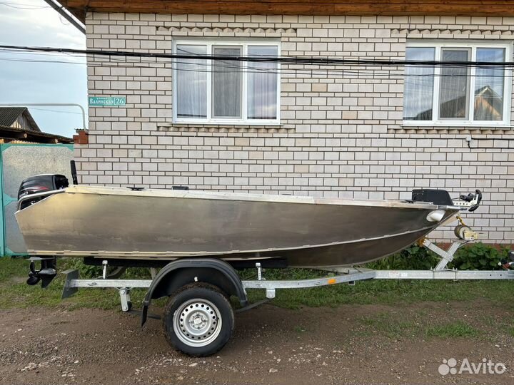 Продам комплект. Моторная лодка, плм, прицеп