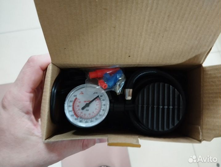 Компрессор автомобильный