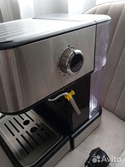 Кофеварка рожковая