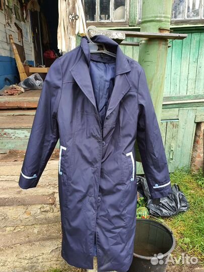Плащ женский 48