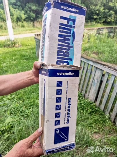 Газовый амортизатор задний 2108