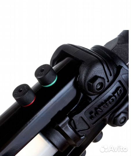 Двуручный заклепочник для вытяжных заклепок