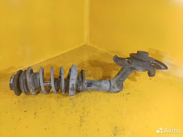 Кулак поворотный передний левый для Daewoo Espero