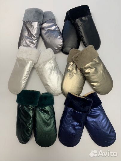 Варежки женские