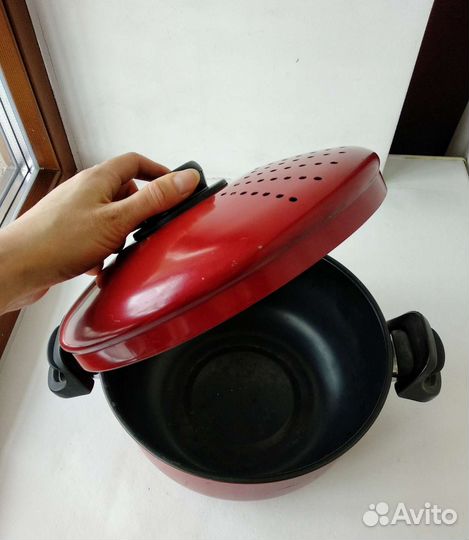 Кастрюля алюминиевая с покрытием бордовая 4,5л