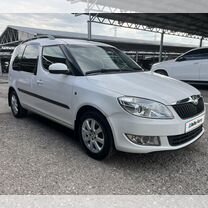 Skoda Roomster 1.6 AT, 2011, 304 000 км, с пробегом, цена 850 000 руб.