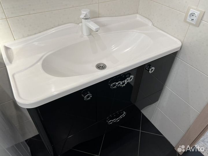 Тумба для ванной бу