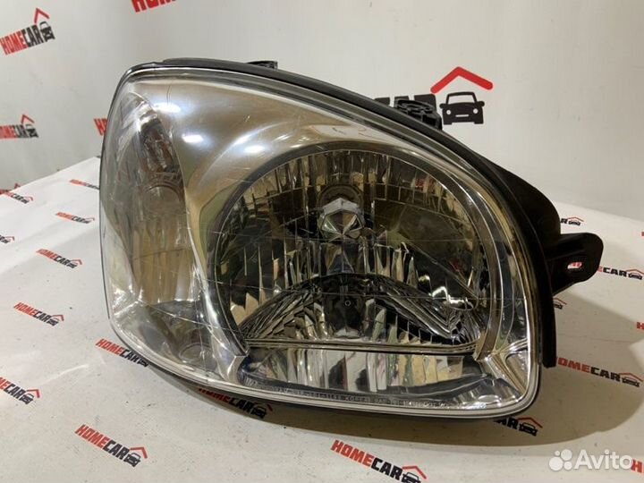 Фара передняя правая Hyundai Santa Fe SM