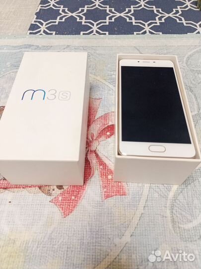 Meizu 15 Plus, 6/64 ГБ