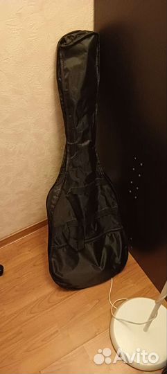 Электрогитара