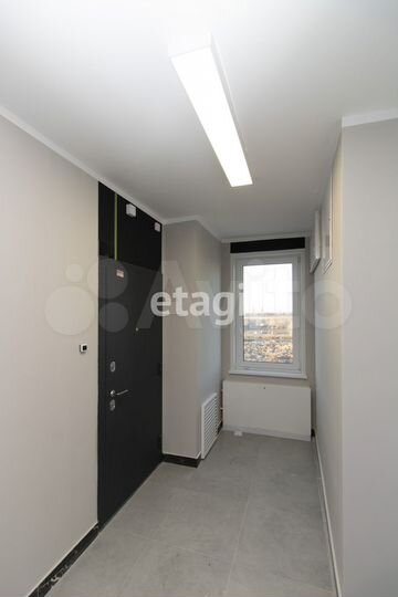 Квартира-студия, 27,3 м², 18/24 эт.