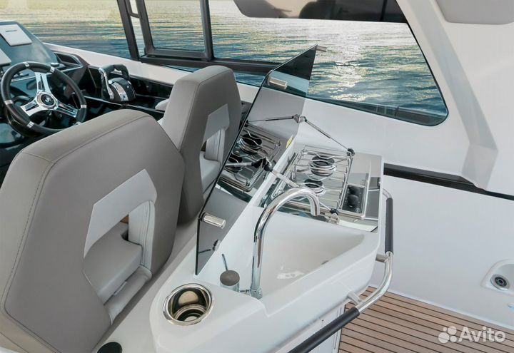 Яхта Beneteau Gran Turismo 32