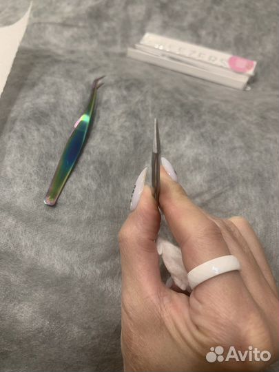 Пинцет для ресниц