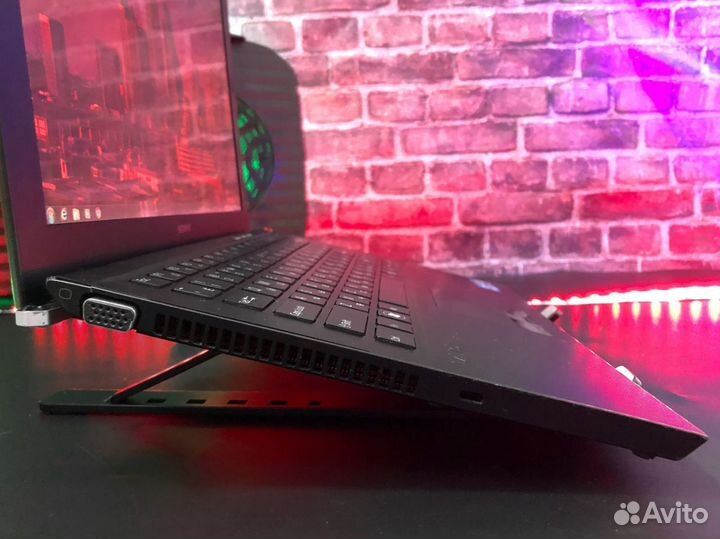 Мощный ноутбук Sony на i7 + SSD