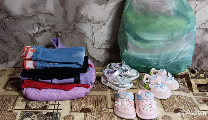 Детские вещи и обувь на девочку74-86