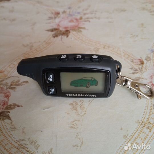 Брелок tomahawk 9030
