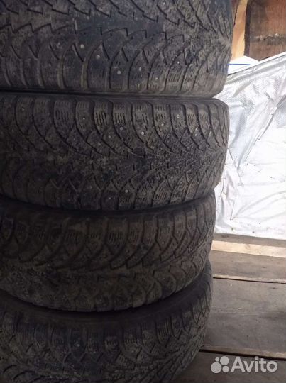 Nokian Tyres Hakkapeliitta 4 195/55 R15