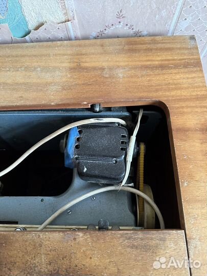 Швейная ножная машинка кехлер