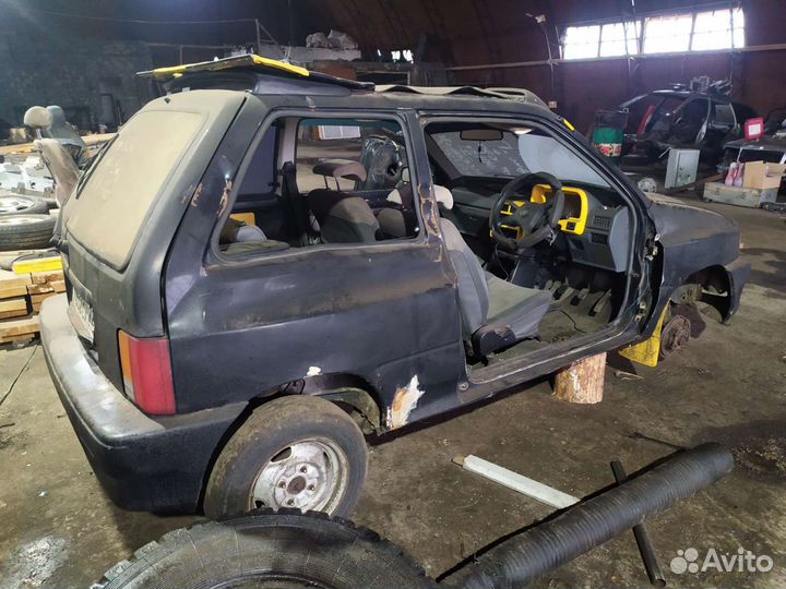 Продам по запчастям ford Festiva 91 год