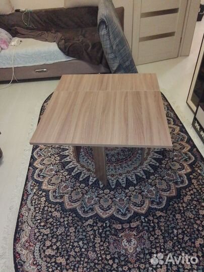 Стол книжка