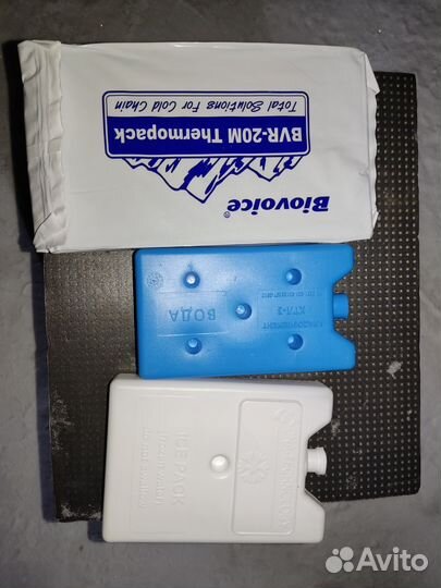 Термоконтейнер из пенопласта и хладоэлементы