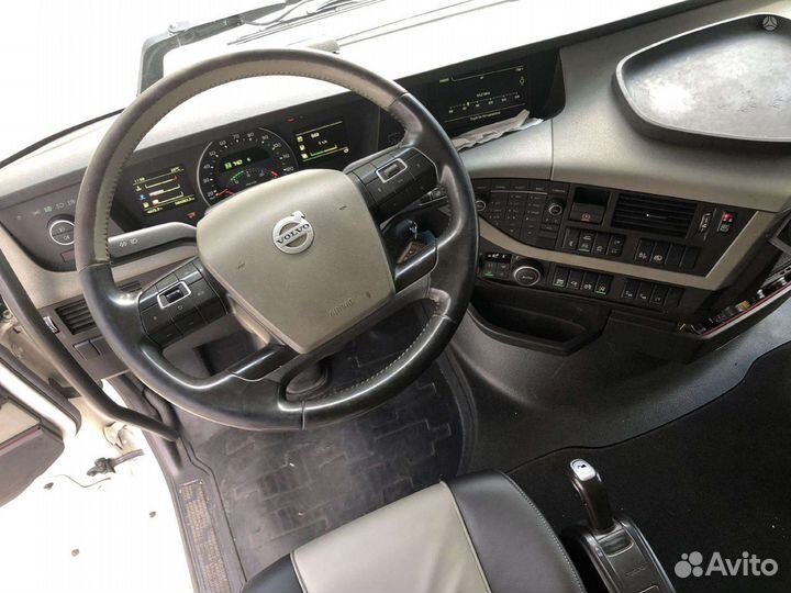 Volvo FH4 540лс 2014 год euro 6 разбираем