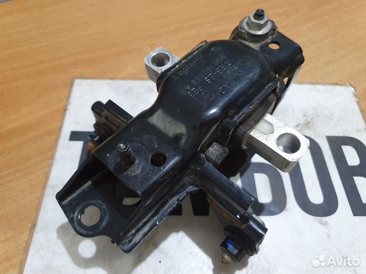 Опора МКПП фольксваген поло 2016 год