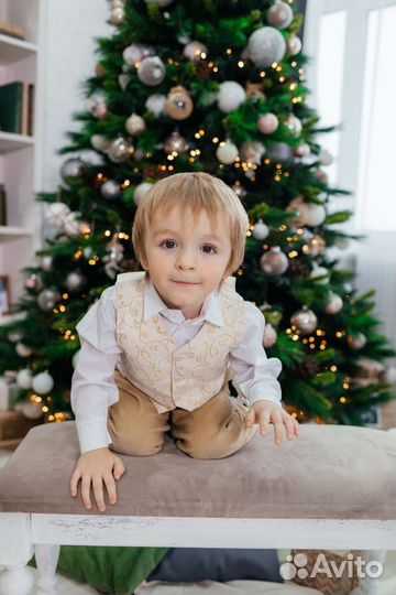 Нарядные костюмы для мальчика на рост 92 см и 110с